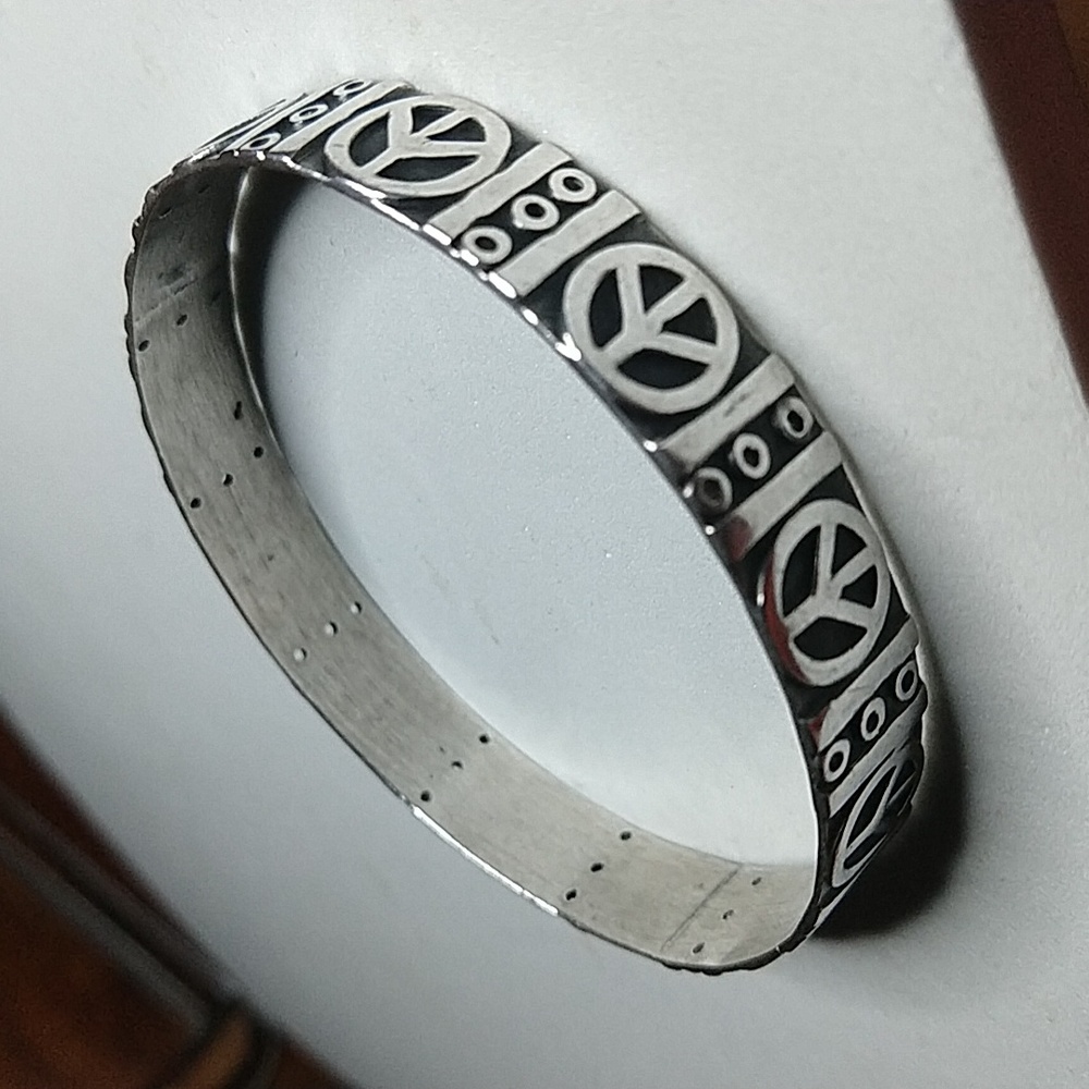 Vintage taxco mexico sterling silver eagle mark bangle peace sign bracelet - Picture 4 of 8